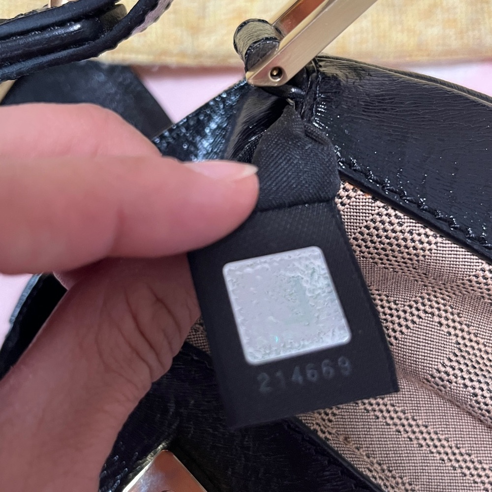 Vintage Fendi Black and Brown Logo Handbag - Picture 11 of 12